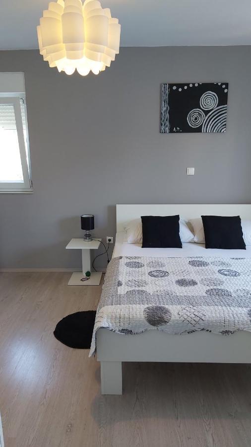 זאדאר Guest House Dragic - Anex מראה חיצוני תמונה