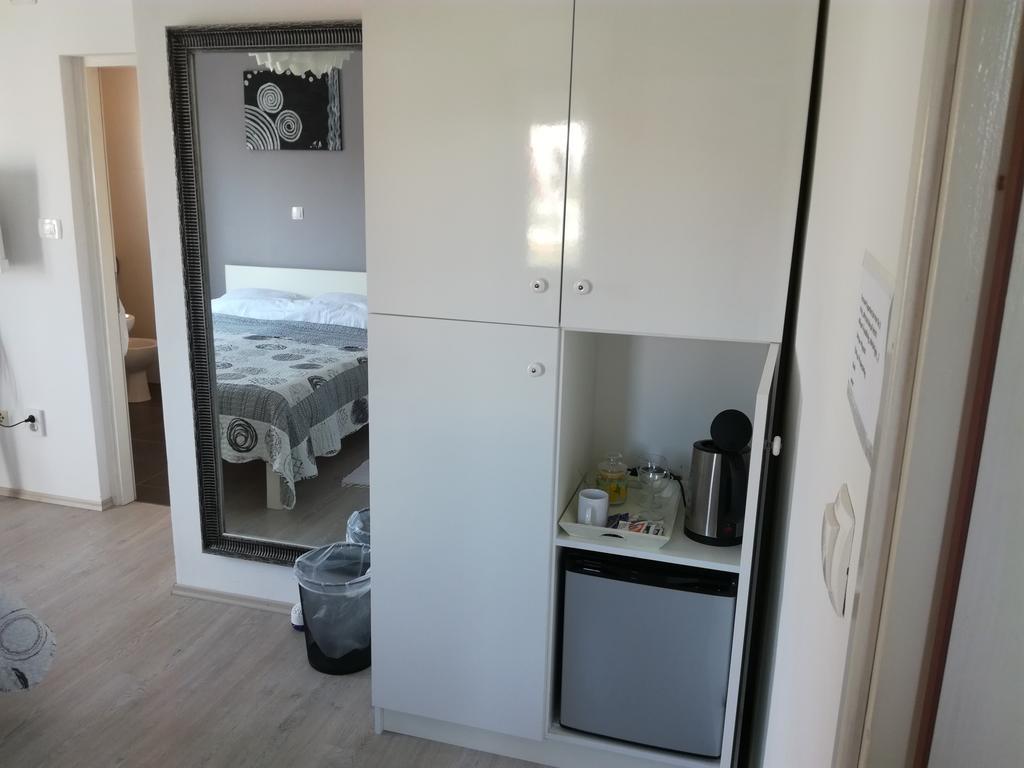 זאדאר Guest House Dragic - Anex מראה חיצוני תמונה